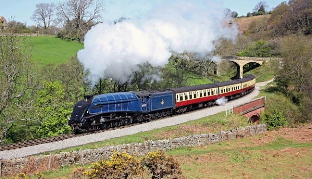 FIRST GUEST LOCOMOTIVE REVEALED AS  TICKETS GO ON SALE FOR POPULAR NYMR ANNUAL STEAM GALA