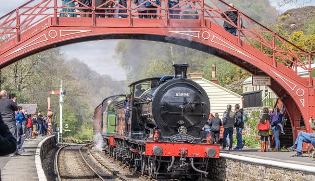 North Yorkshire Moors Railway to welcome visitors from local charities in collaboration with Pickering Rotary Club